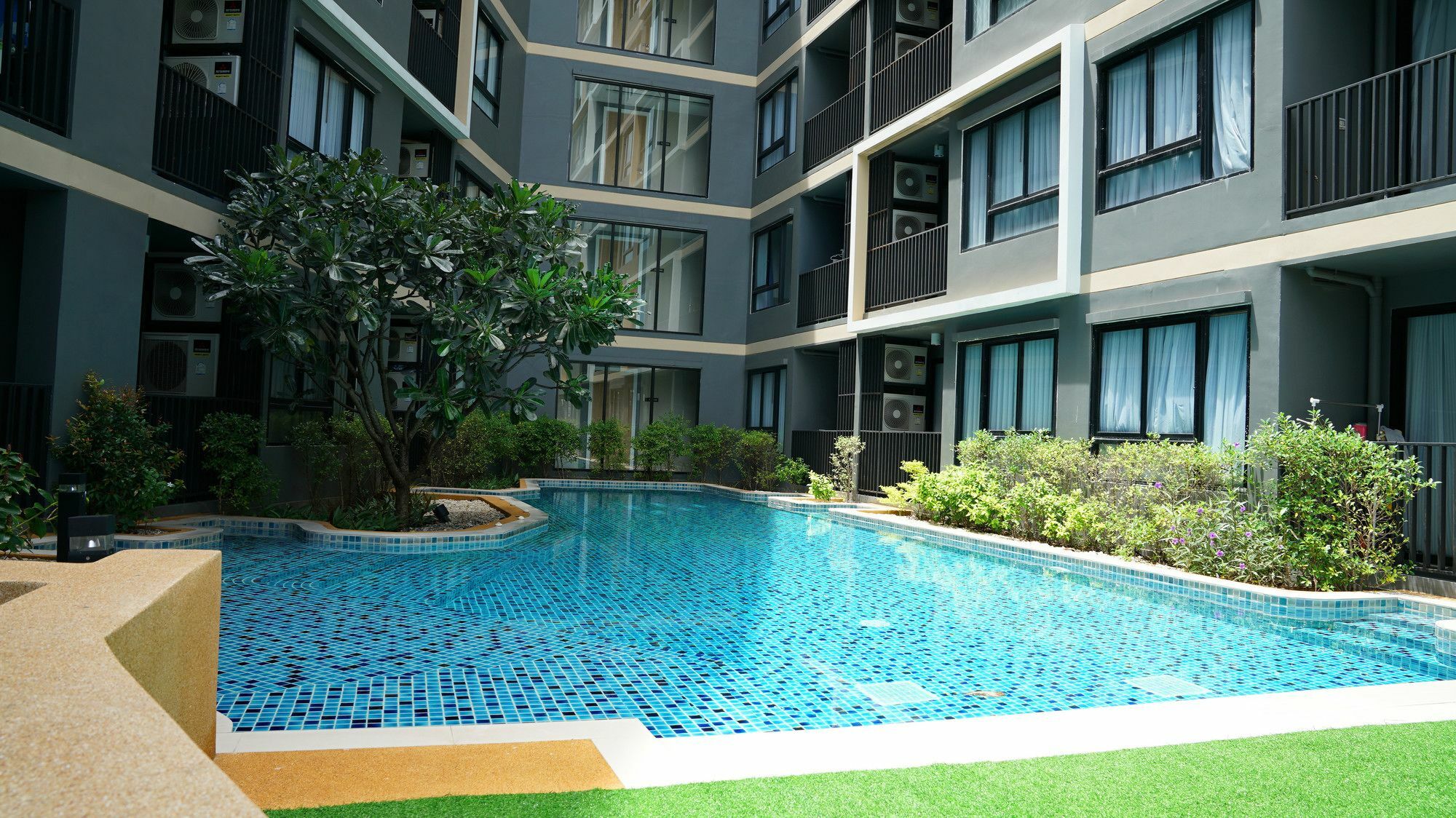 Appartement Urban Attitude à Pattaya Extérieur photo